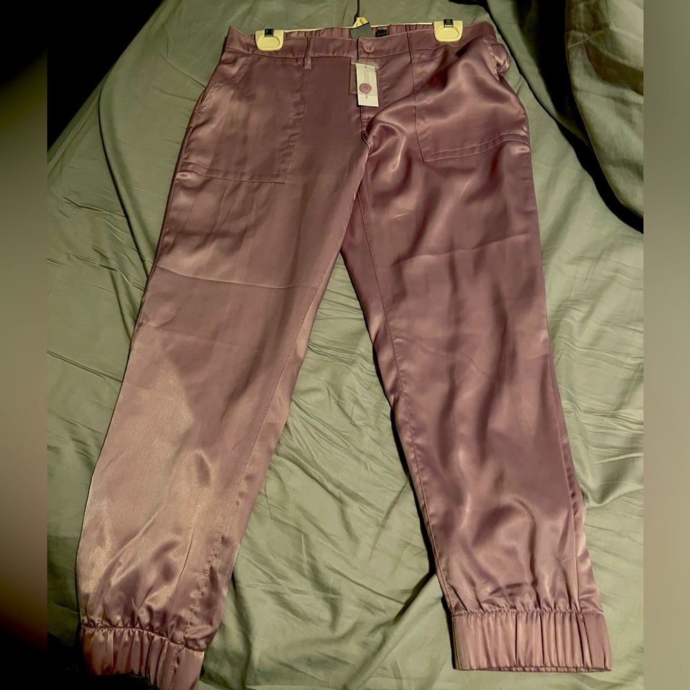 New York & Company Polyester Pants